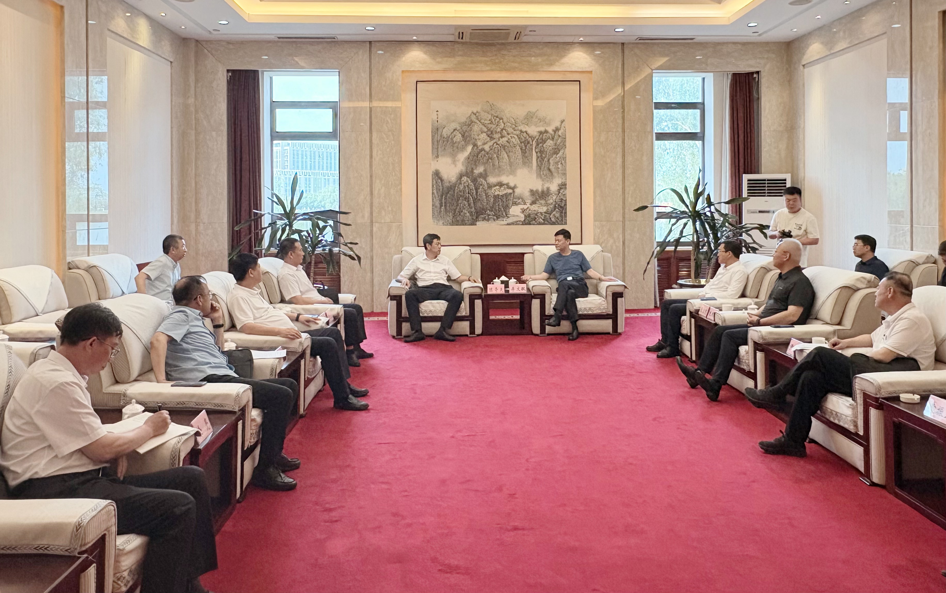 省地矿集团主要领导率队拜访铁岭市委主要领导8.1.jpg 省地矿集团主要领导率队拜访铁岭市委主要领导8.1.jpg